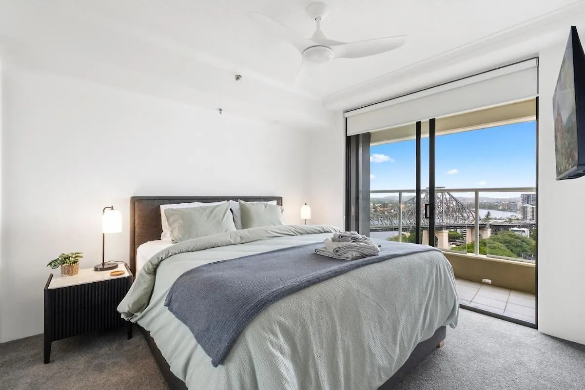 The Executive 1Bed-1Bath-1Car Views - Cbd Apartment Brisbane Australia