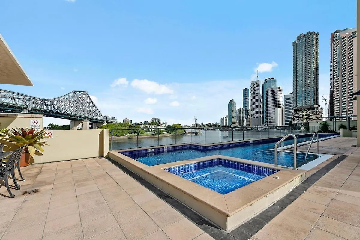 The Executive 1Bed-1Bath-1Car Views - Cbd Apartment Brisbane