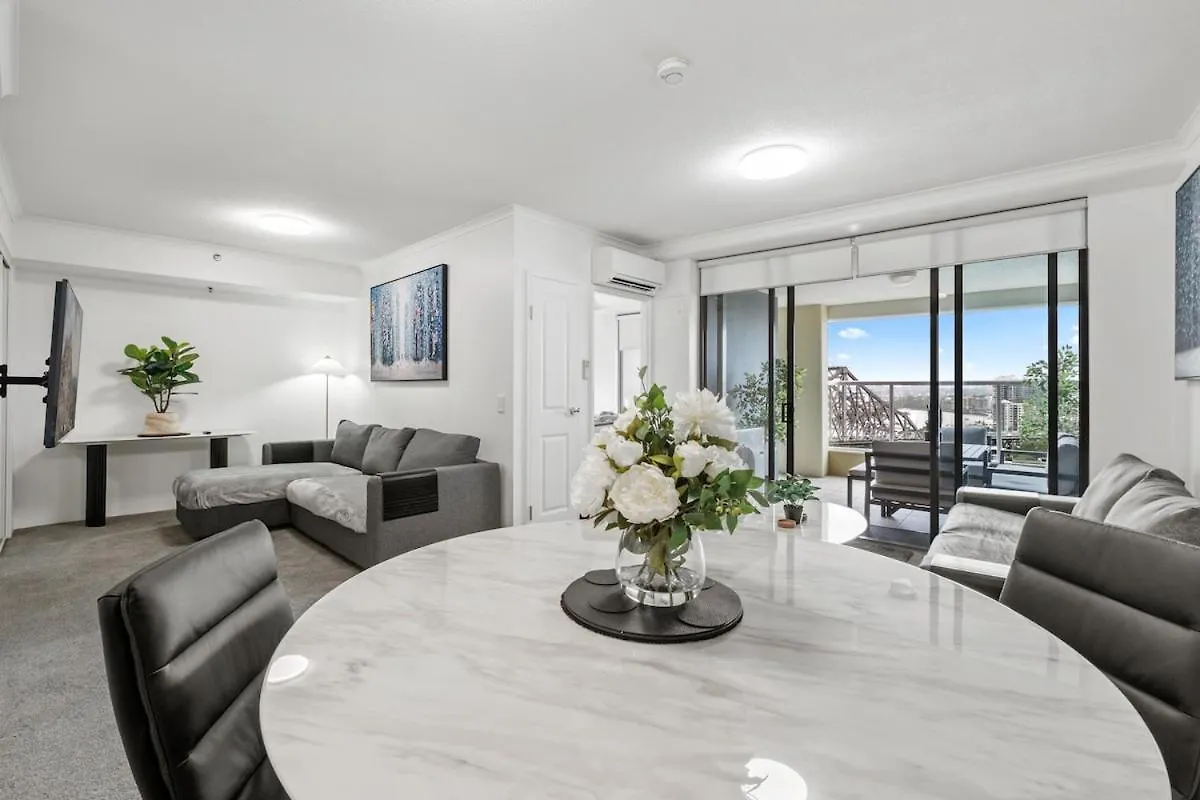 The Executive 1Bed-1Bath-1Car Views - Cbd Apartment Brisbane Australia